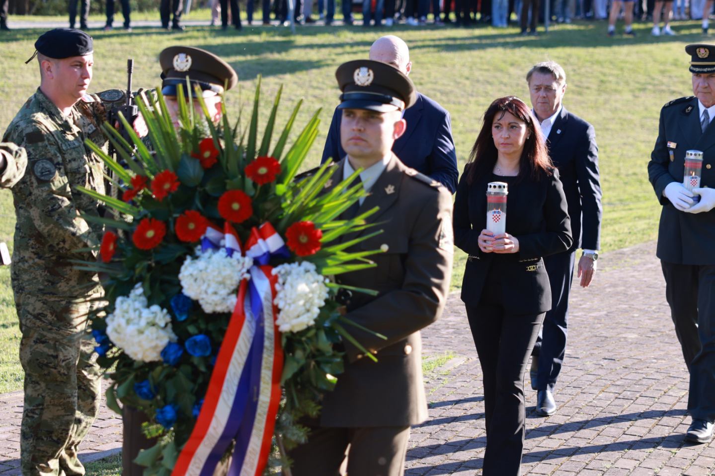 Polaganjem vijenaca obilježena 34. godišnjica akcije „Baranjski trokut“