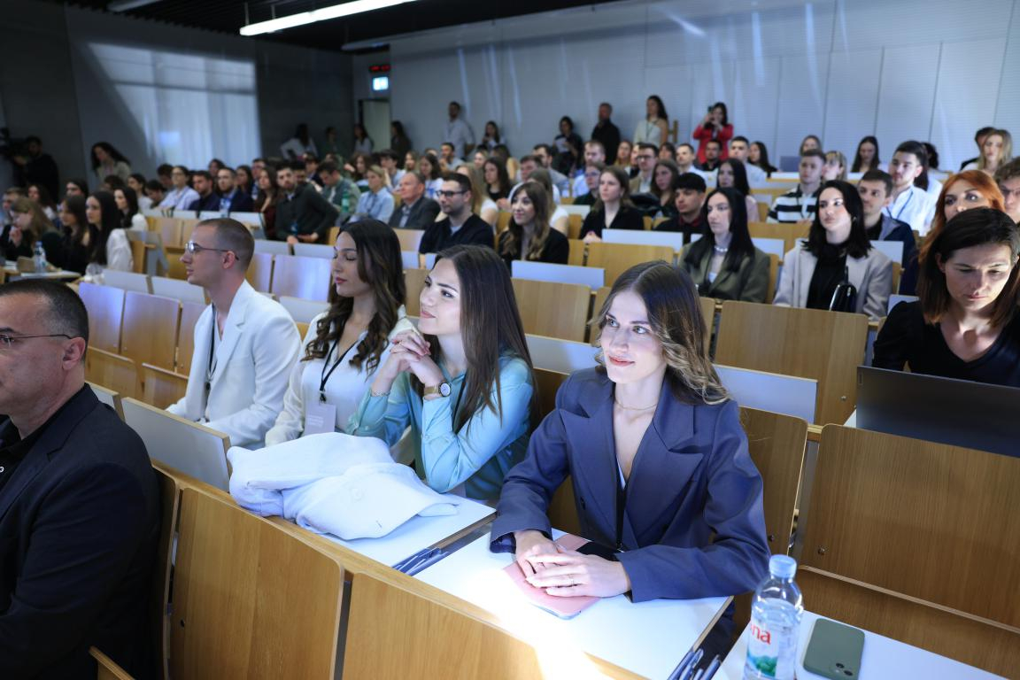 U Osijeku otvoren OSCON - najveći kongres studenata medicine u regiji