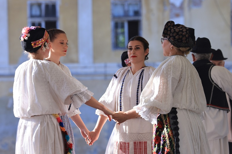 Otvoreni jubilarni, 25.Međunarodni etno susreti u Bilju