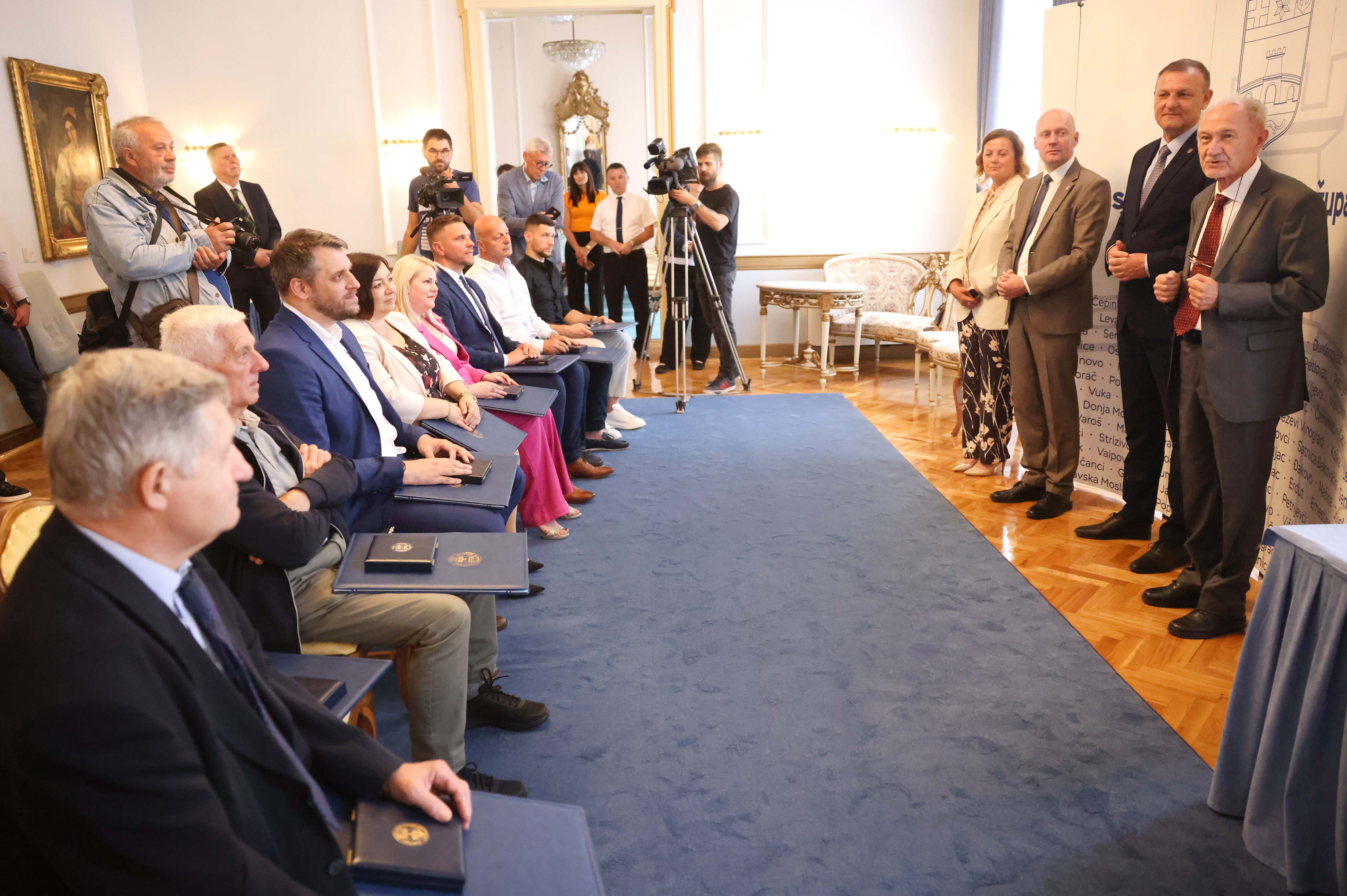 Uručena najviša priznanja Osječko-baranjske županije