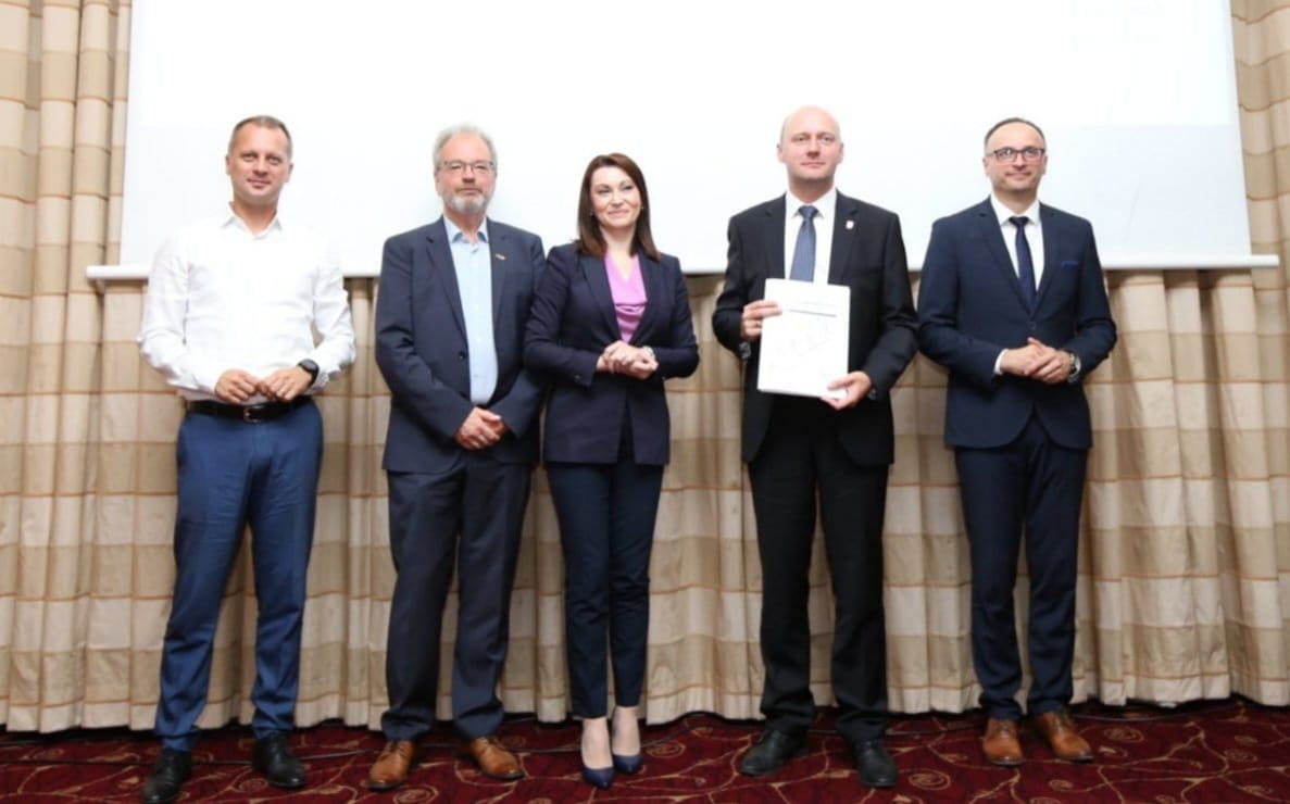 U Osječko-baranjskoj županiji uspostavit će se Regionalni znanstveni centar Panonske Hrvatske vrijedan 21 milijun kuna