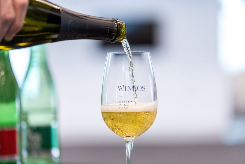 Pred nama je vikend spektakl - WineOs u Gospodarskom centru