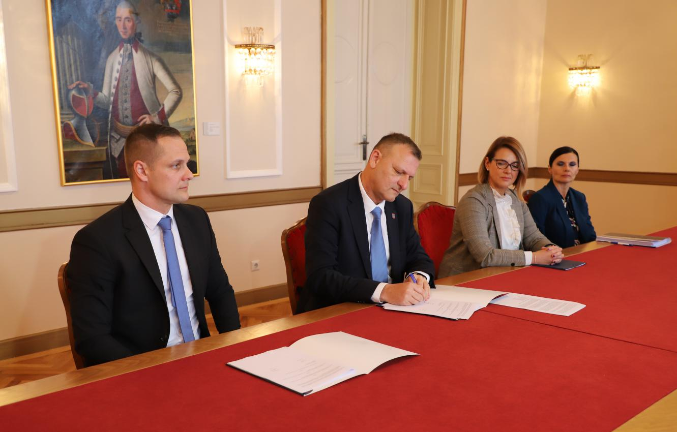 Osječko-baranjska županija odobrila novu potporu Zračnoj luci Osijek