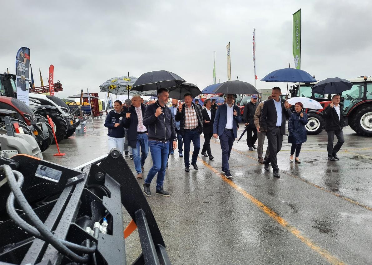 Najmoderniji poljoprivredni strojevi i tehnologija na 8. Farm Show
