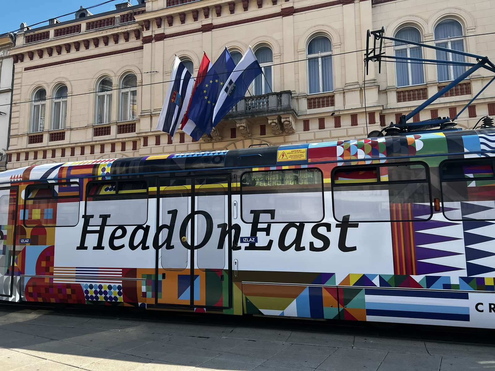 Pripremite se za Kraljevski HeadOnEast!