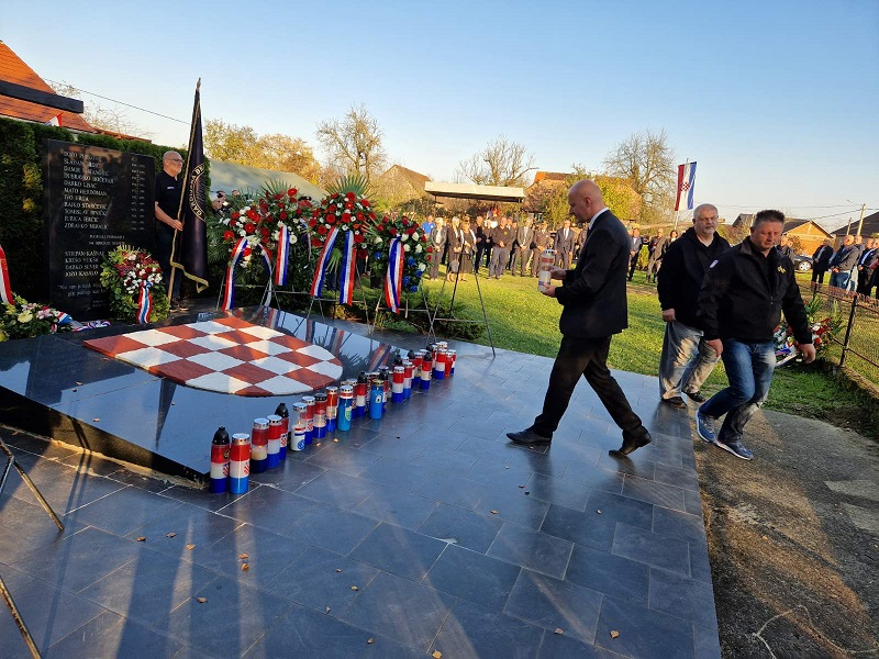Zamjenik župana Josip Miletić na Danu hrvatskih branitelja Sisačko-moslavačke županije