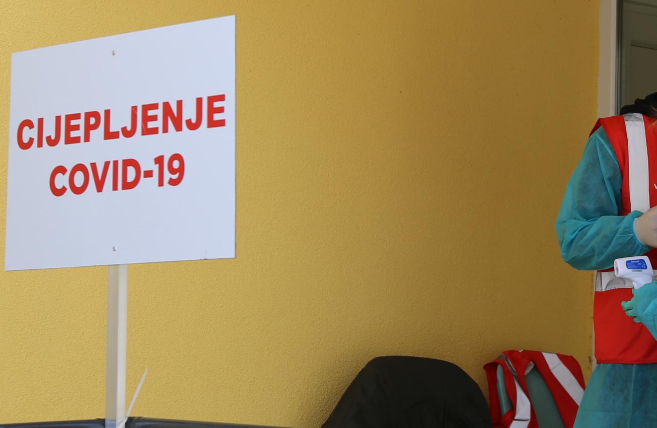 Novopozitivno 99 osoba, sutra nastavak organiziranog cijepljenja