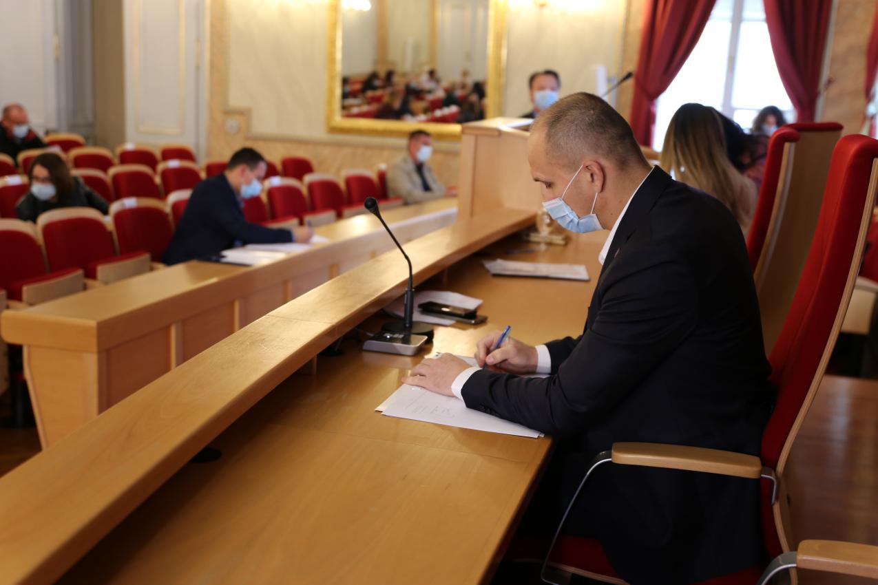 Milijun kuna potpora OPG-ovima i seoskim domaćinstvima