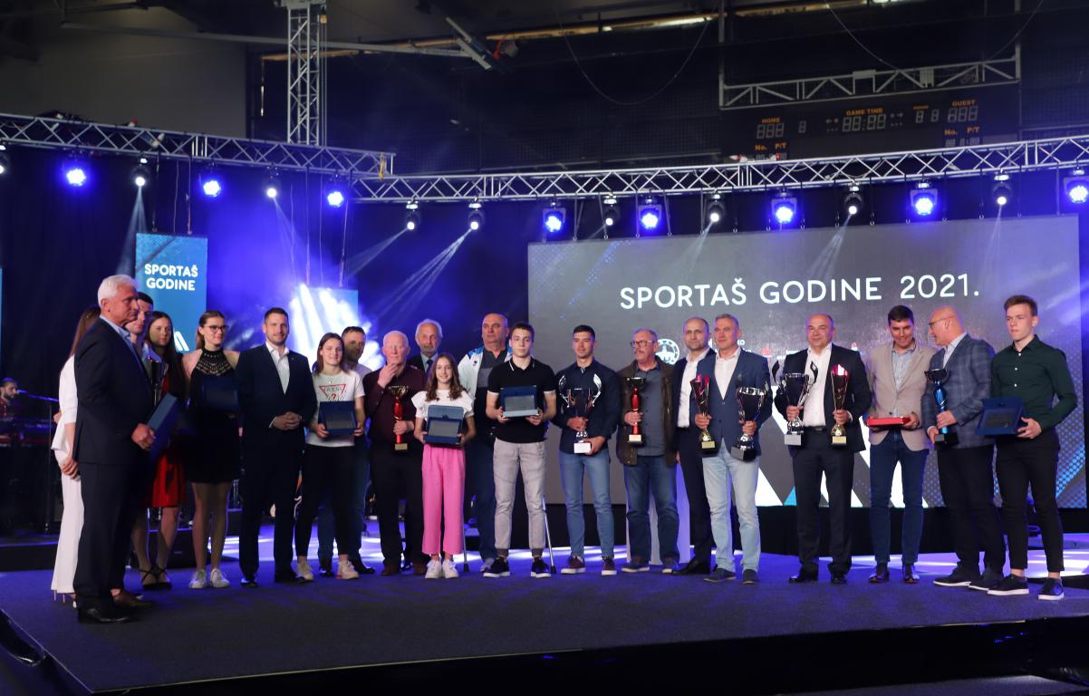 Nagrađeni najbolji sportaši i sportski djelatnici Osječko-baranjske županije