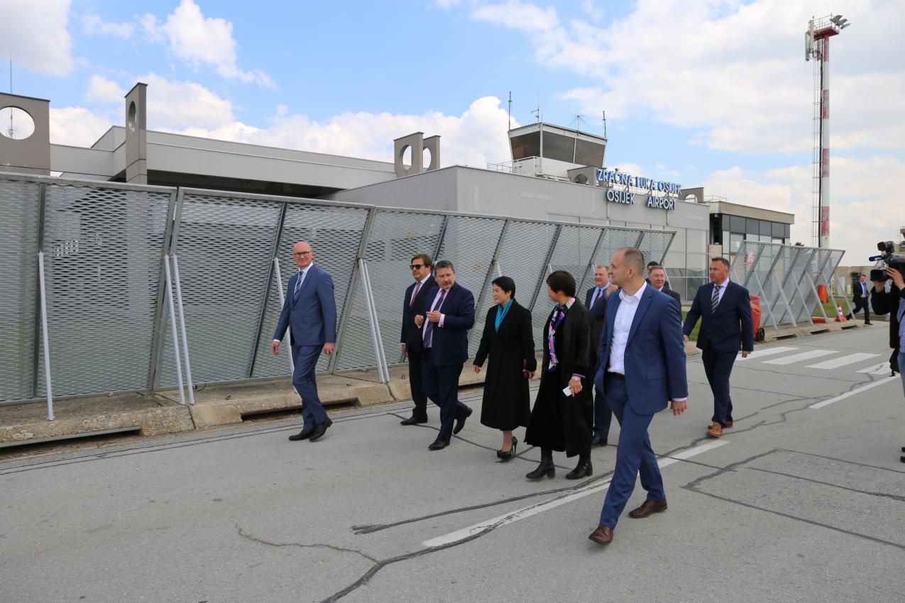 Kineski ulagači zainteresirani za zračni i riječni transport