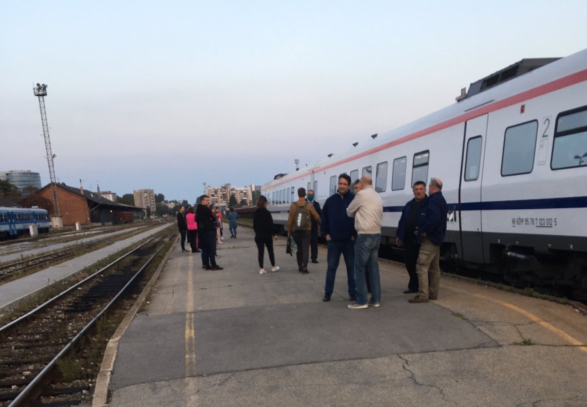 Od danas prometuje „Studentski vlak“ Osijek – Zagreb i Zagreb – Osijek!