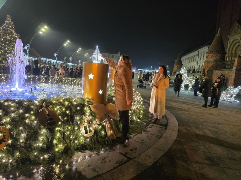 U Đakovu upaljena treća adventska svijeća