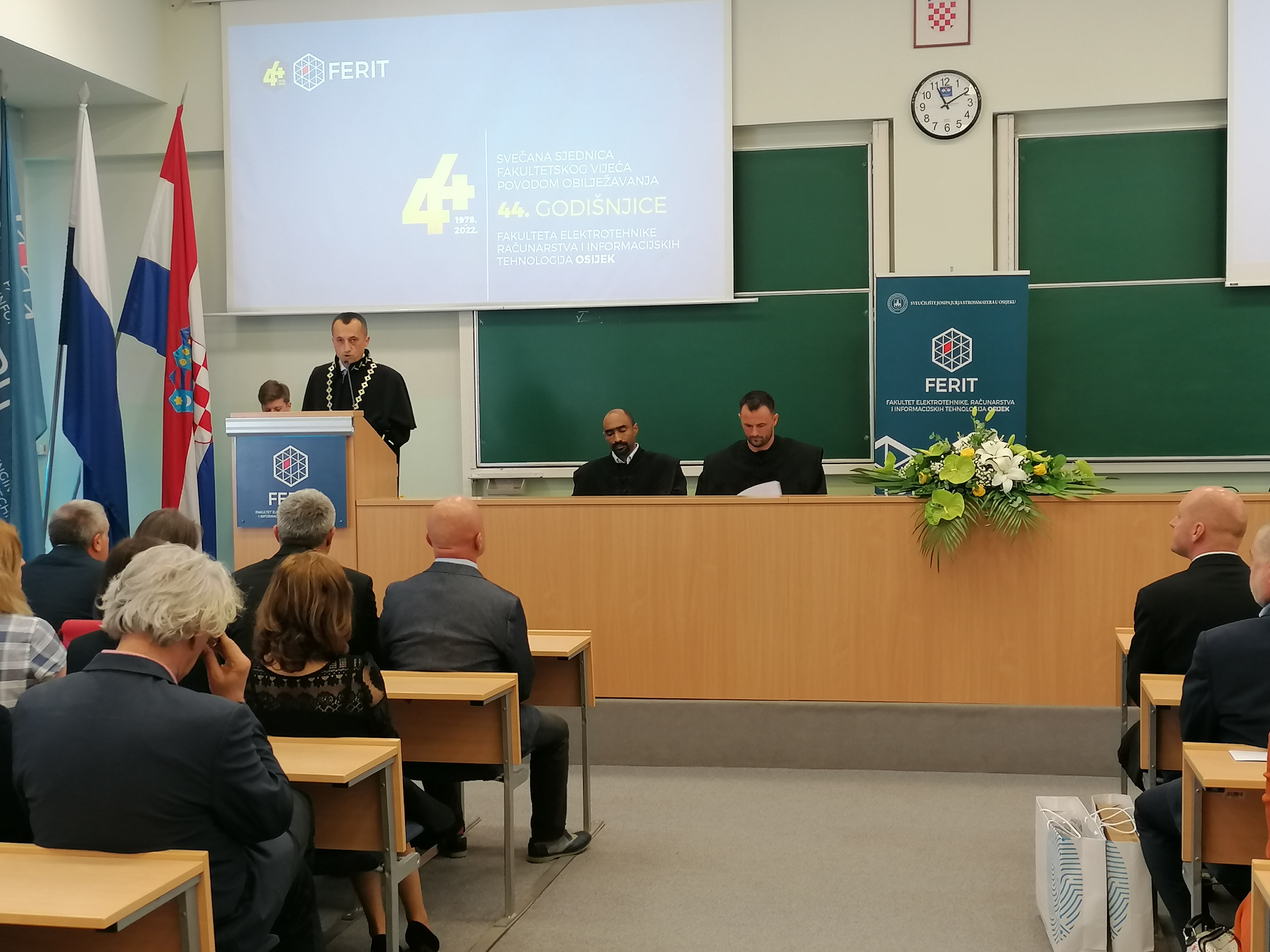Fakultet elektrotehnike, računarstva i informacijskih tehnologija Osijek proslavio 44. godišnjicu