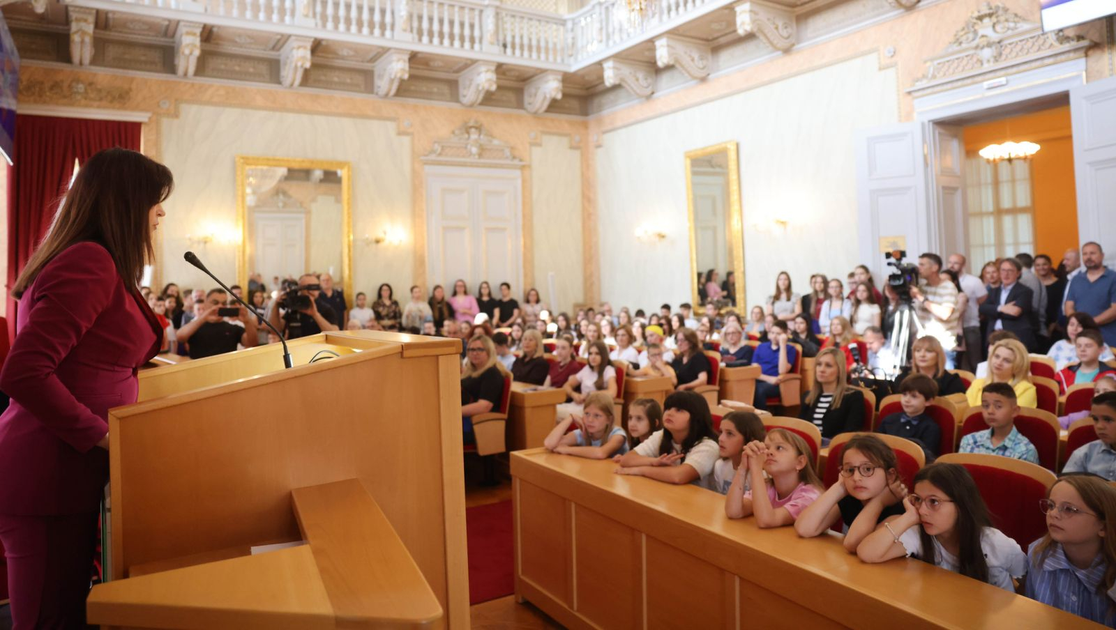 Priznanja za ostvarene rezultate snažan su poticaj učenicima za daljnji rad