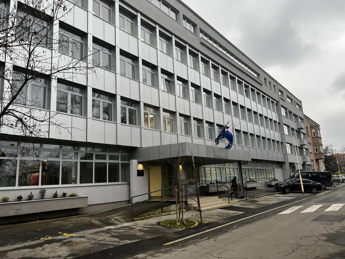 Otvorena obnovljena zgrada HZMO i HZZO u Osijeku