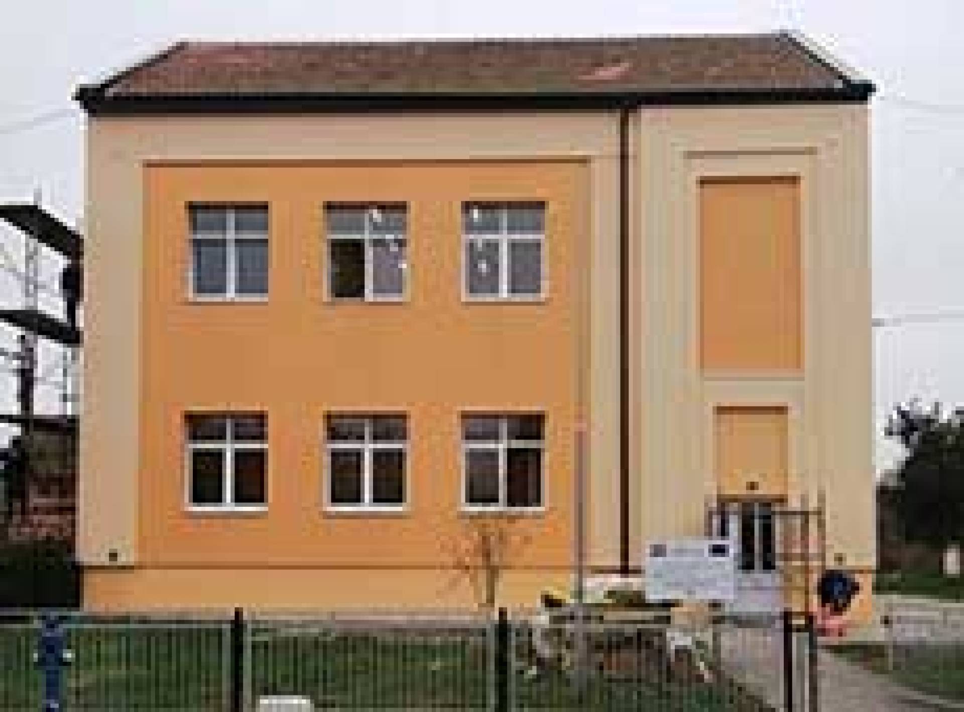 ENERGETSKA OBNOVA ZGRADE OSNOVNE ŠKOLE VLADIMIR NAZOR ČEPIN, PODRUČNE ŠKOLE ČEPINSKI MARTINCI KK.04.2.1.04.0344