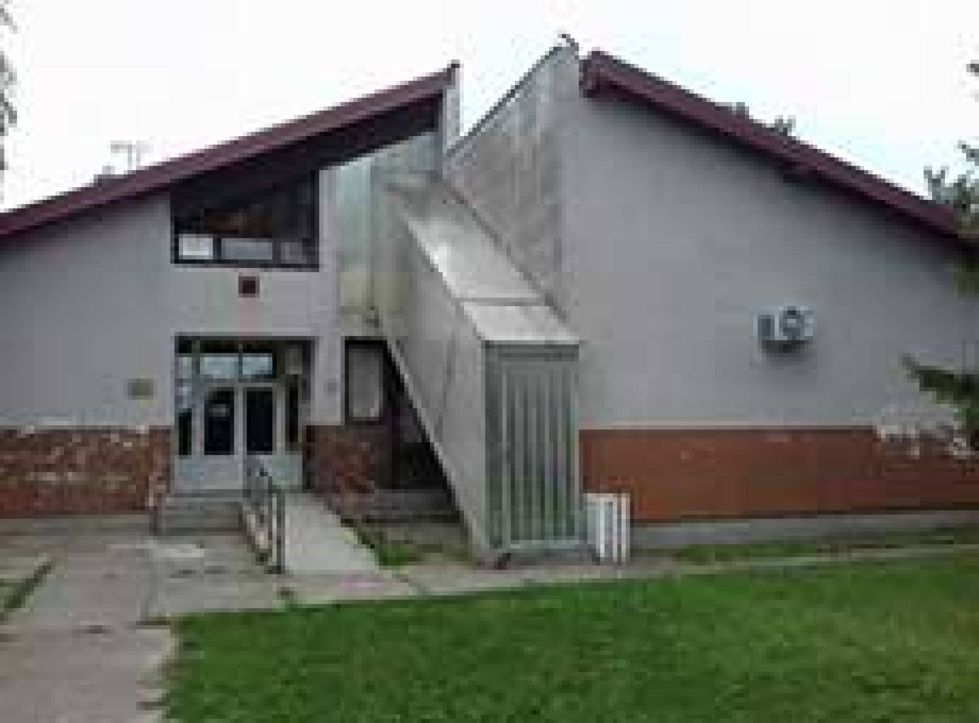 ENERGETSKA OBNOVA ZGRADE OSNOVNE ŠKOLE KNEŽEVI VINOGRADI PODRUČNA ŠKOLA  KARANAC KK.04.2.1.04.0826