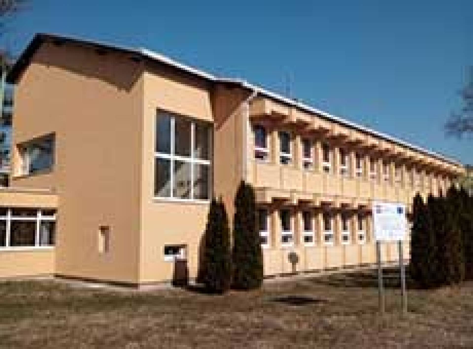 ENERGETSKA OBNOVA ZGRADE DRUGE SREDNJE  ŠKOLE BELI MANASTIR KK.04.2.1.03.0027